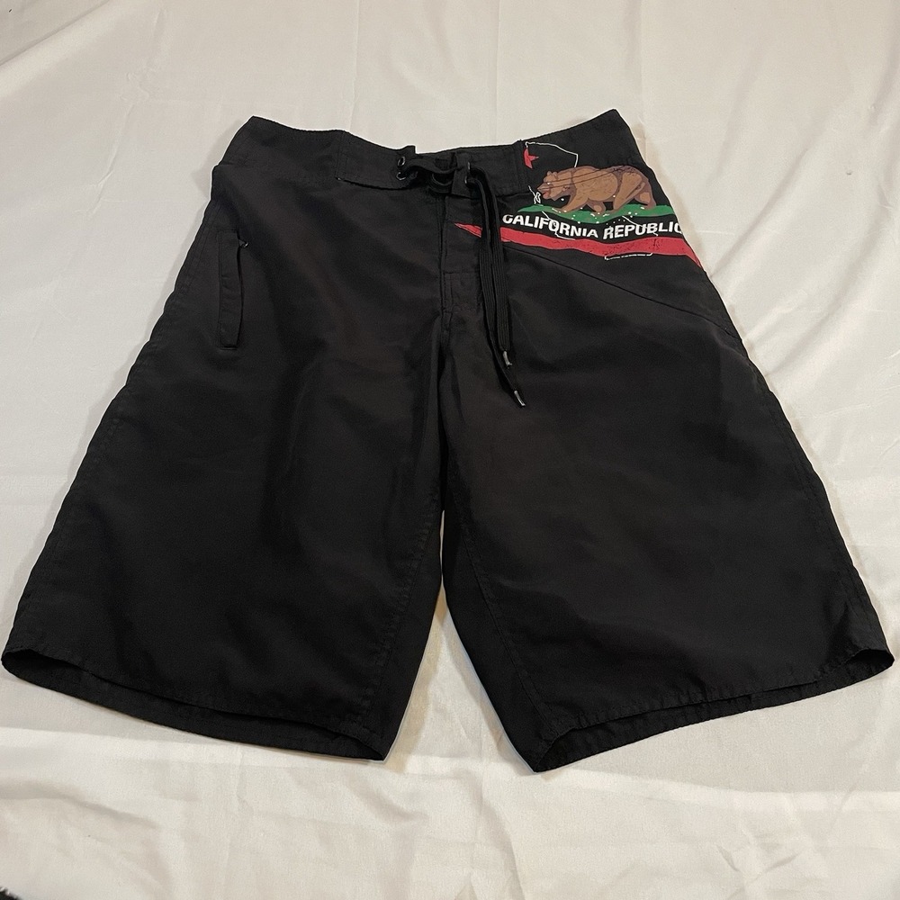 California Republic Mens Black Board Shorts Swim Trunks Bear Graphic Size 31